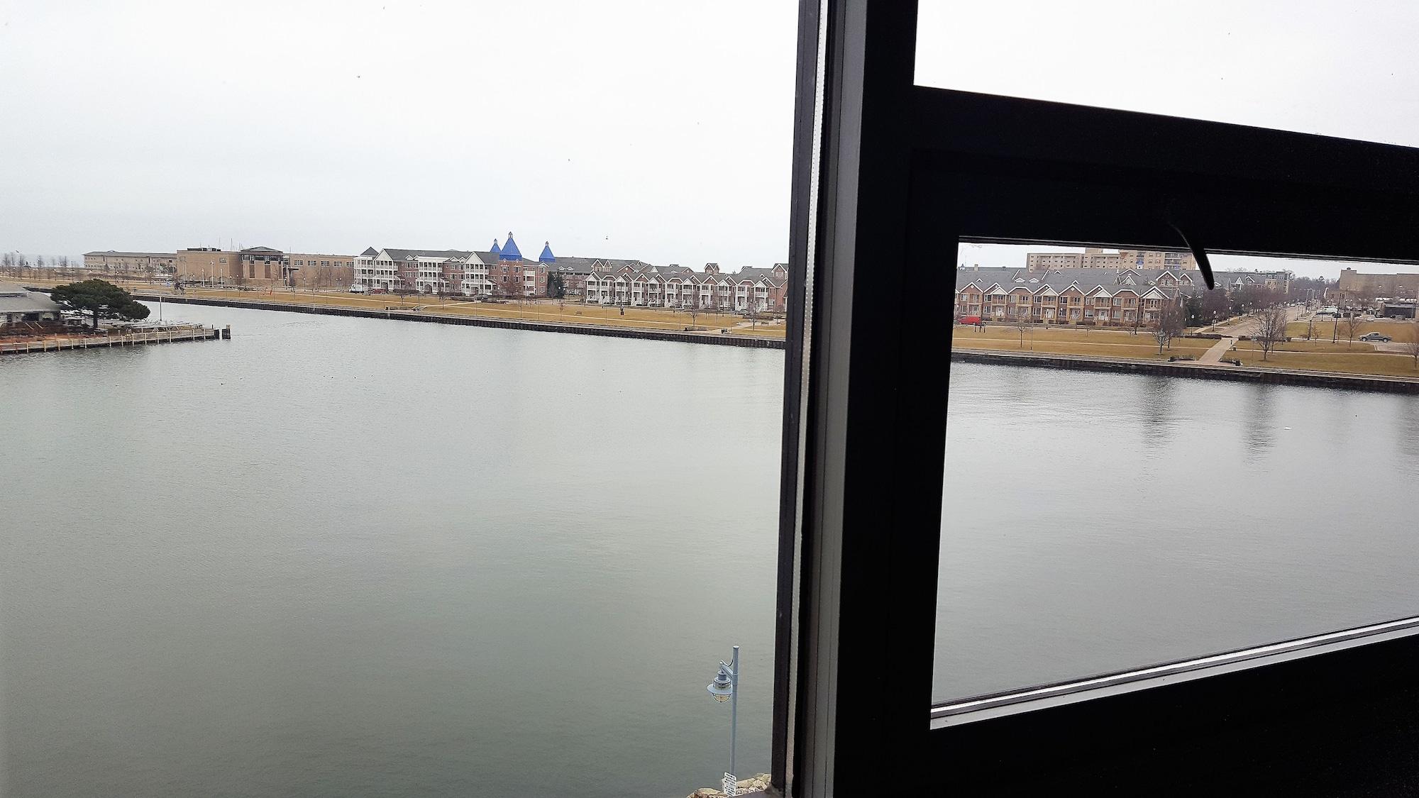 Hotel Wyndham Garden Kenosha Harborside Extérieur photo