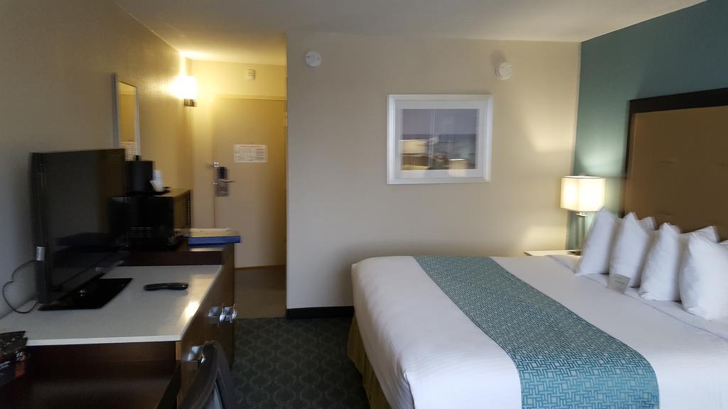 Hotel Wyndham Garden Kenosha Harborside Extérieur photo